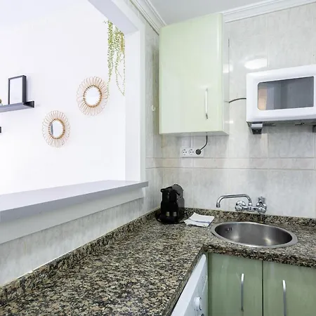 Pretty Studio, By Alohamalaga Torremolinos