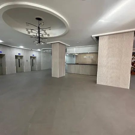 Pretty Studio, By Alohamalaga Torremolinos